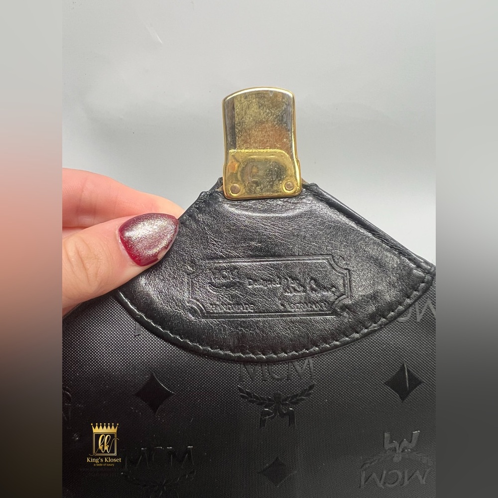 MCM document bag - Picture 8 of 16